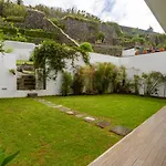 My Angra Charming House Гостевой дом Ангра-ду-Эроижму
