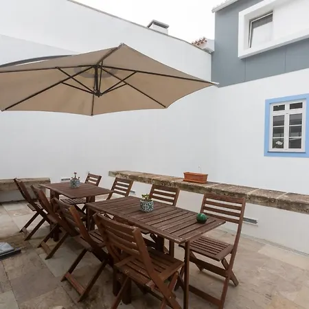 Guest house My Angra Charming House 3*