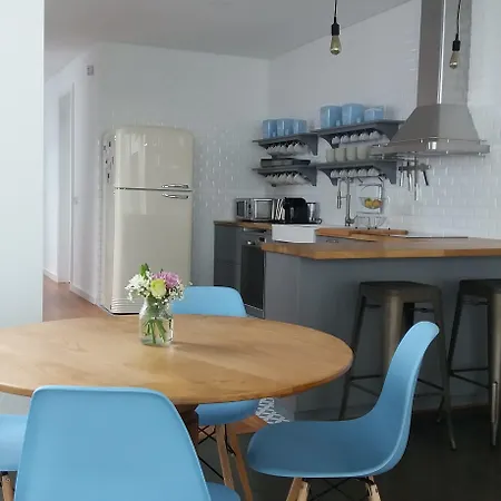 My Angra Charming House ゲストハウス