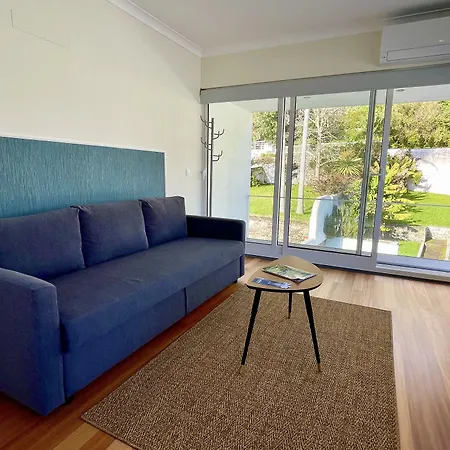 My Angra Charming House ゲストハウス アングラ・ド・エロイーズモ