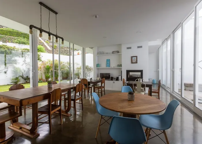 בית הארחה My Angra Charming House