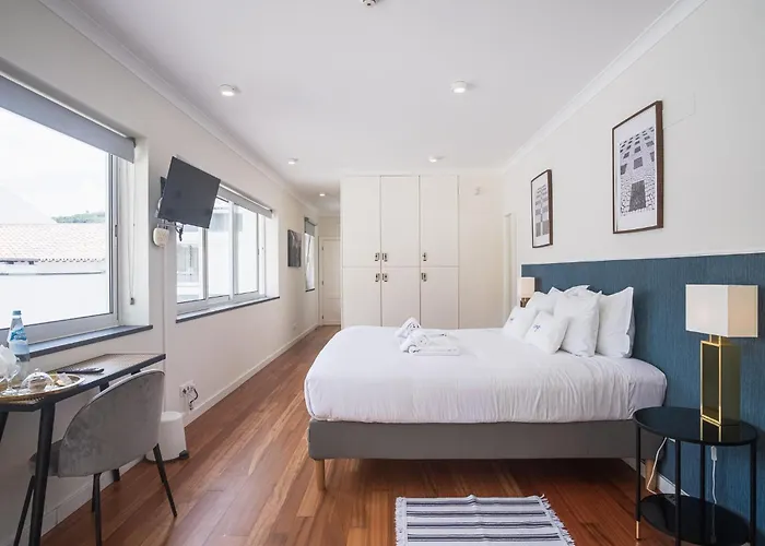 My Angra Charming House בית הארחה Angra do Heroísmo