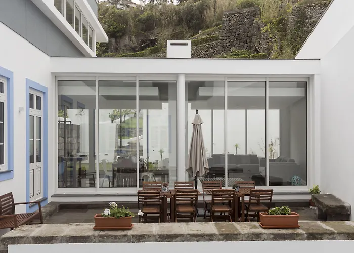 My Angra Charming House 3* Angra do Heroísmo