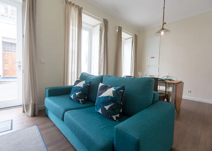 My Angra Charming House בית הארחה Angra do Heroísmo